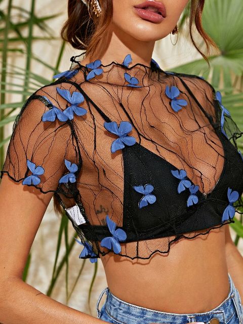 blusa transparente de mariposas